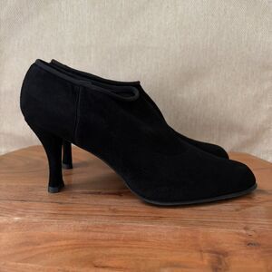 Stuart Weitzman Women 9.5 M Bootie Ankle Boot Shootie Black Suede Leather Heels